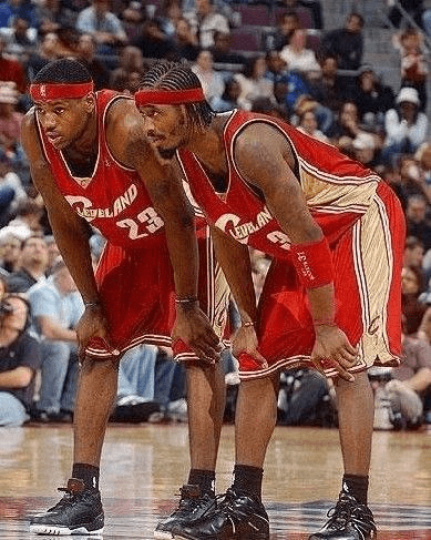 这座国际大 这座国际大