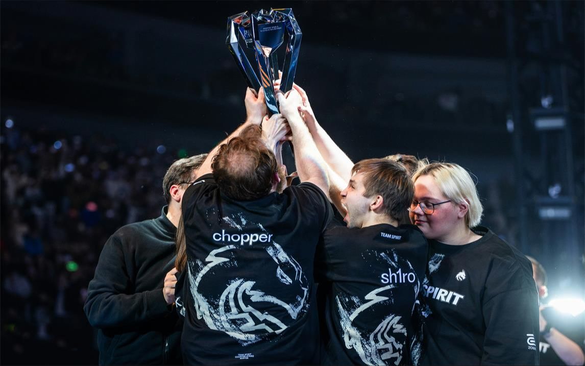 与公共财政 与公共财政